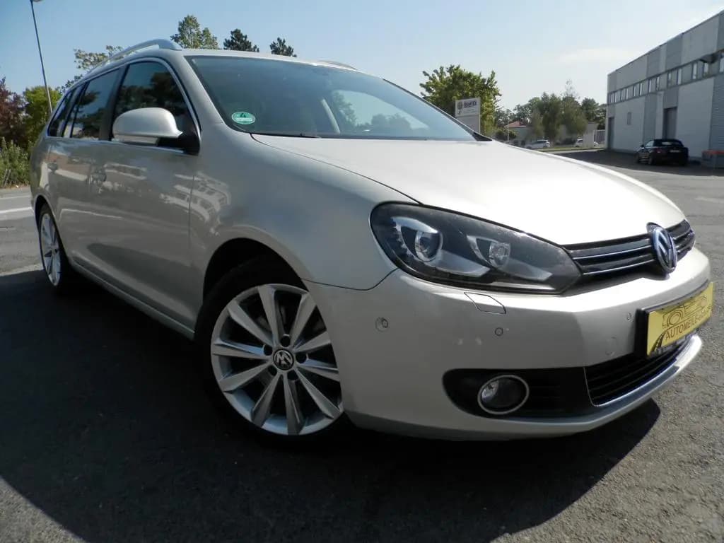 Main__Slider__Photo:Volkswagen Golf VI Variant Exclusive*Xenon*Navi*Automatik* 01/2012-0