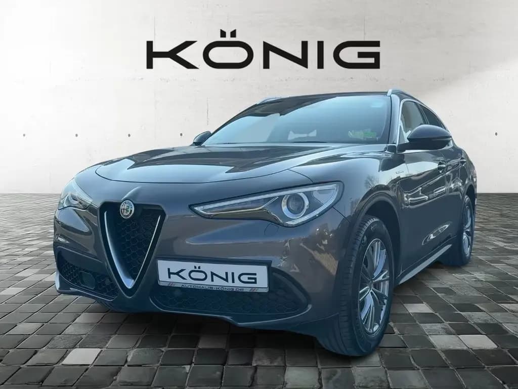 Main__Slider__Photo:Alfa Romeo Stelvio SUPER 2.0 200PS Q4 AT8/Carlplay/AHK 11/2021-0