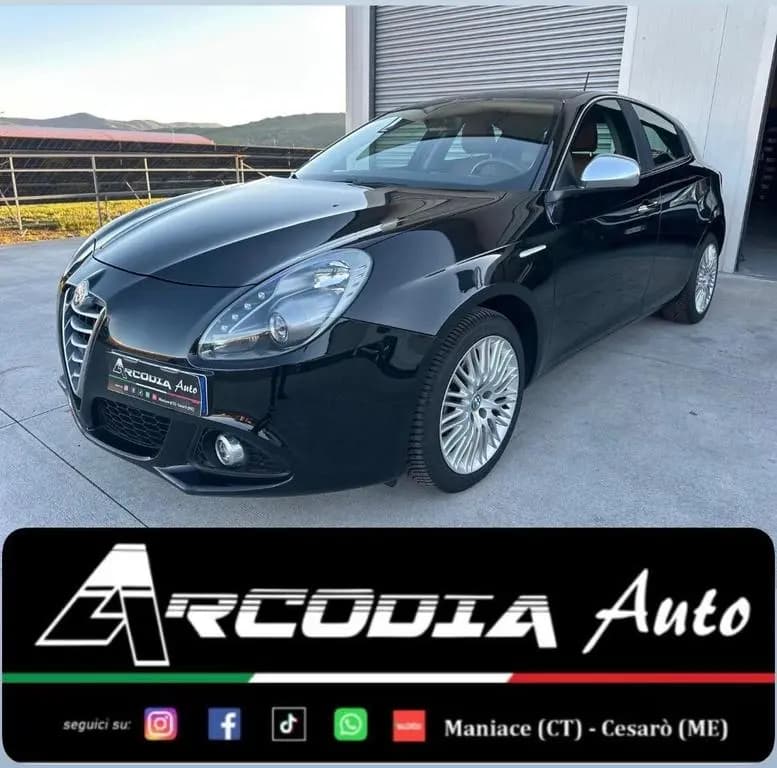 Main__Slider__Photo:Alfa Romeo Giulietta 1.6 JTDm-2 105 CV Exclusive 05/2014-0