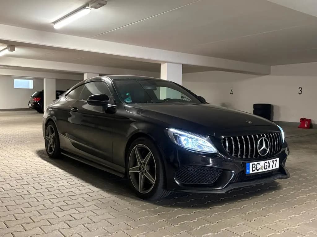 Main__Slider__Photo:Mercedes-Benz C 300 Autom. - C43 Optik 04/2018-0
