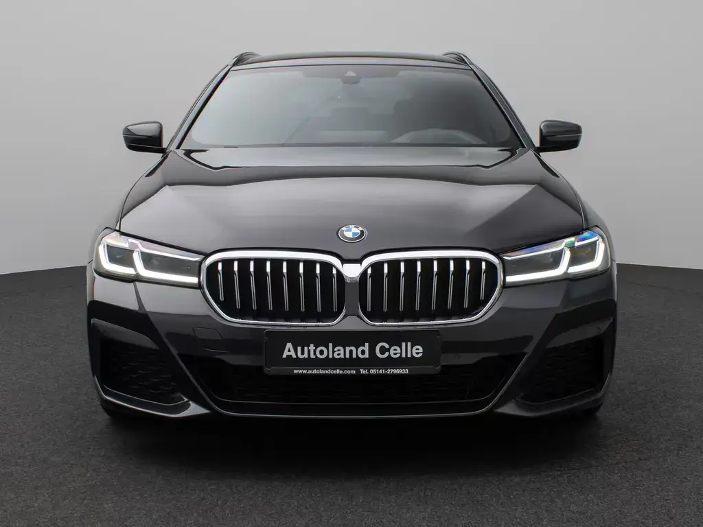 Main__Slider__Photo:BMW 5 Series 540d xD M Sport Kamera Laser HUD DAB H/K Komfort 11/2022-1