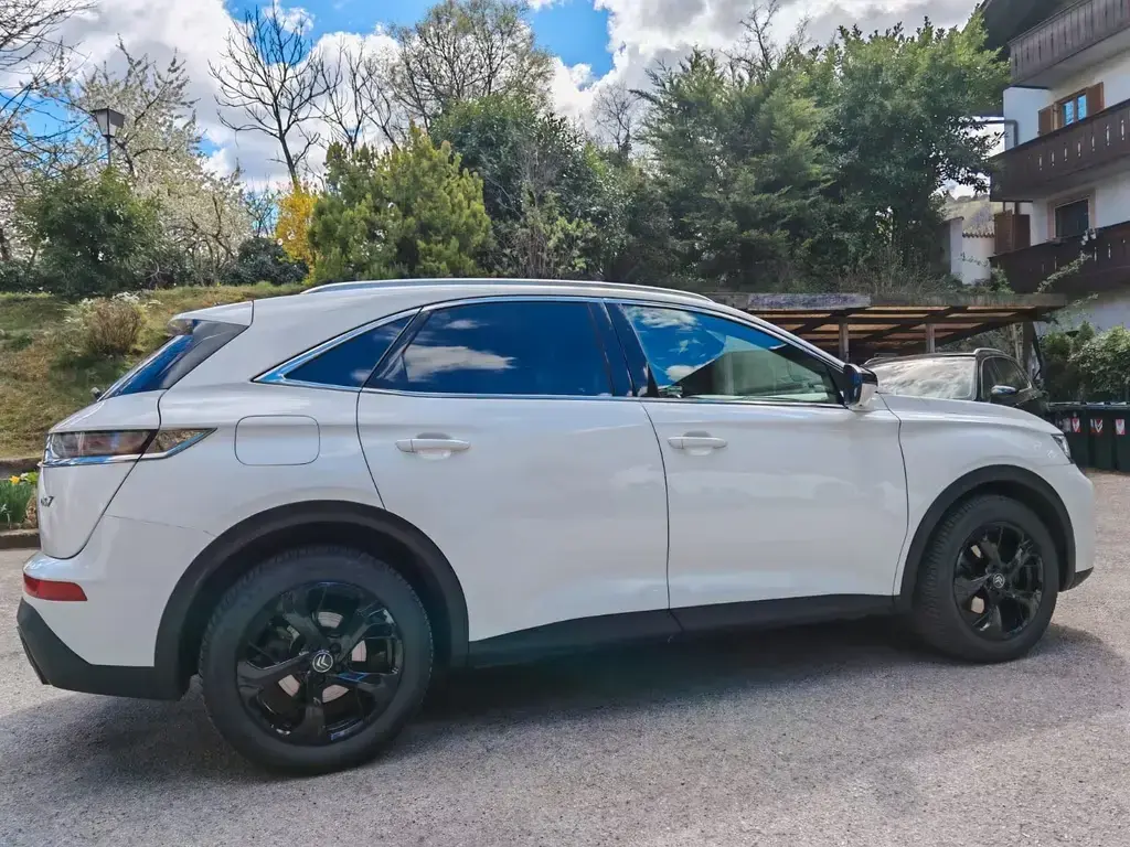 Main__Slider__Photo:DS Automobiles DS7 (Crossback) Neuer Motor 26000 km 10/2018-1
