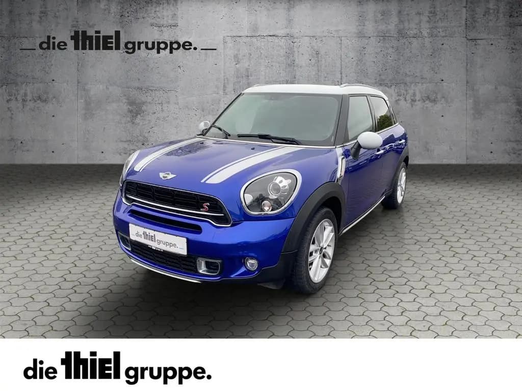 Main__Slider__Photo:MINI Cooper SD Countryman Countryman Cooper SD 06/2016-0
