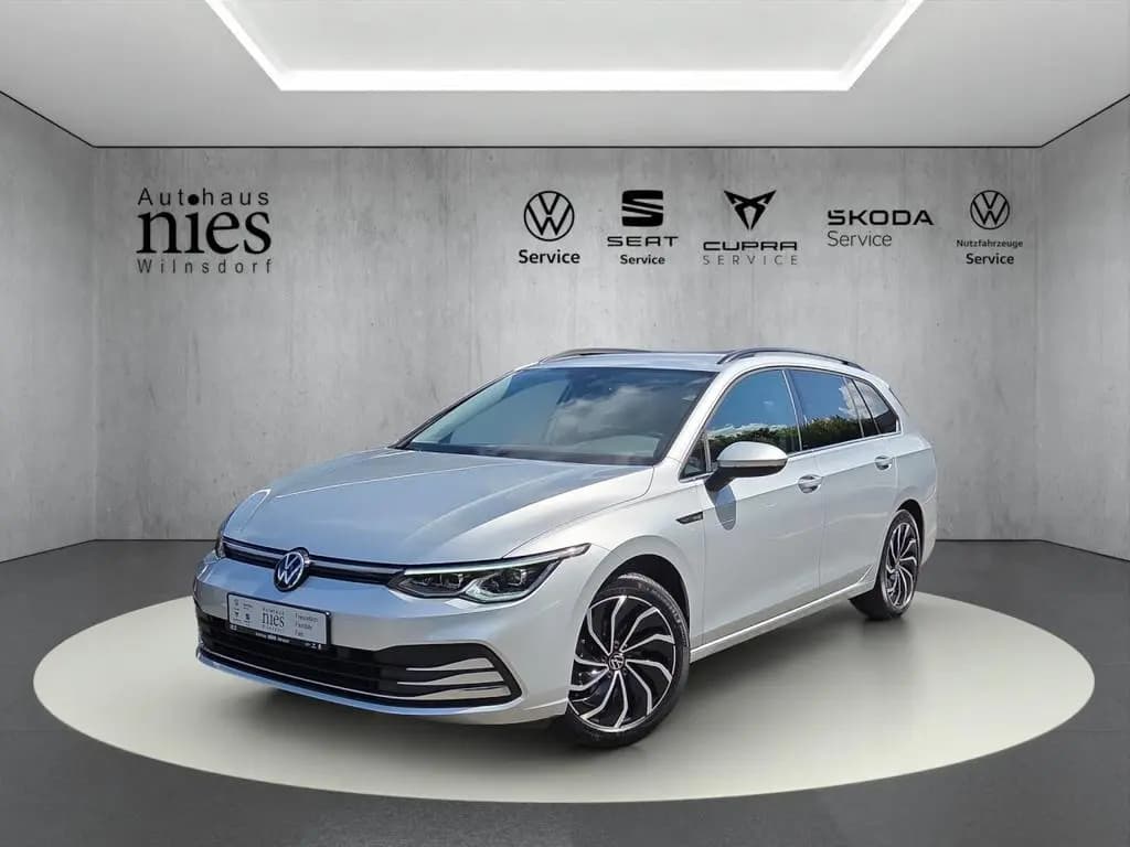 Main__Slider__Photo:Volkswagen Golf VIII Variant 1.5 eTSI Style AHK Klima Navi 01/2022-0