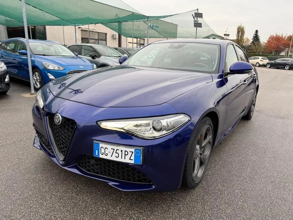 Main__Slider__Photo:Alfa Romeo Giulia 2.2 190 CV AT8 Sprint 10/2021-0