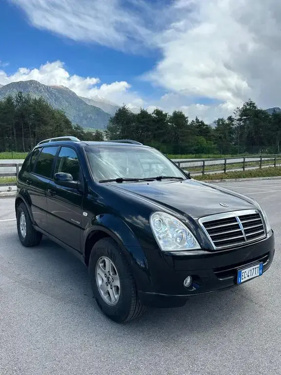 Main__Slider__Photo:Ssangyong Rexton II manuale 4x4 05/2010-1