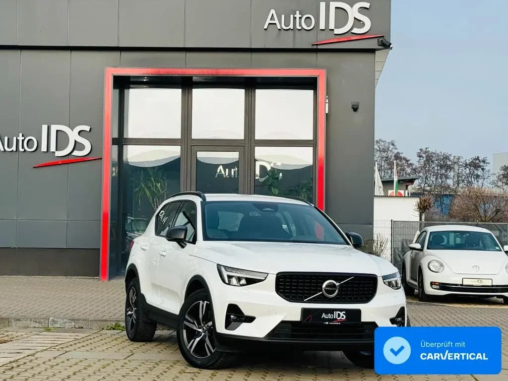 Main__Slider__Photo:Volvo XC40 Plus Dark 2WD/Navi/Harman-Kardon 10/2023-0