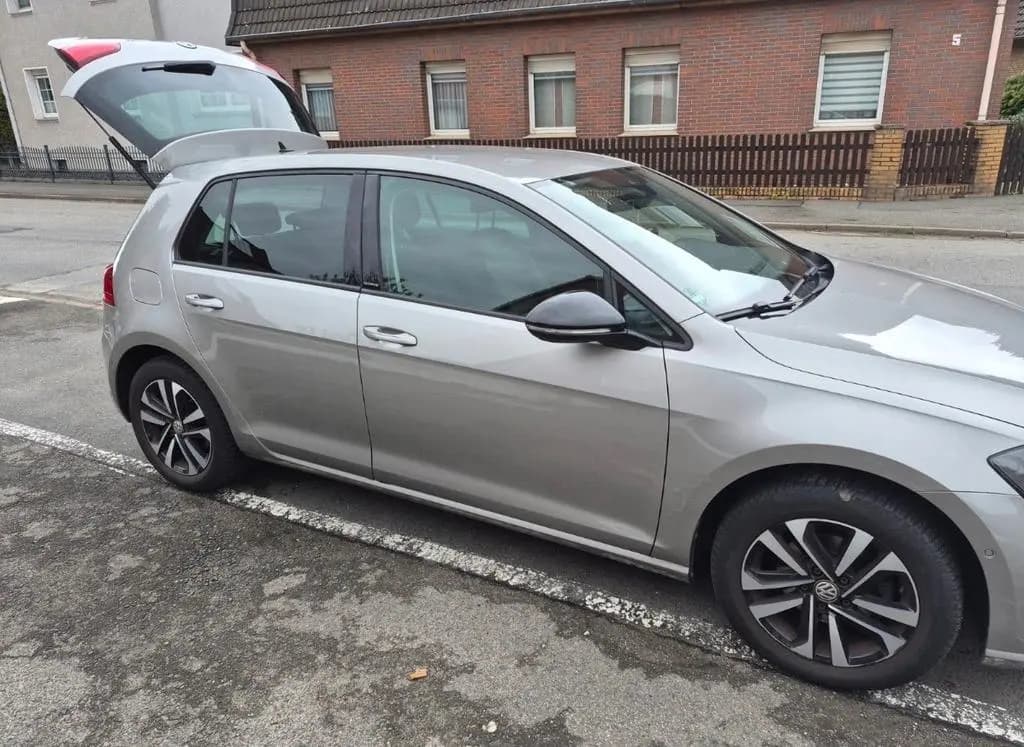 Main__Slider__Photo:Volkswagen Golf 1.0 TSI OPF IQ.DRIVE IQ.DRIVE 08/2019-0
