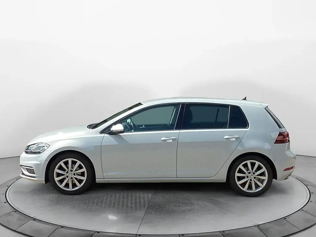Main__Slider__Photo:Volkswagen Golf VII 1.5 TSI Highline DSG Navi LED Standh. 10/2018-1