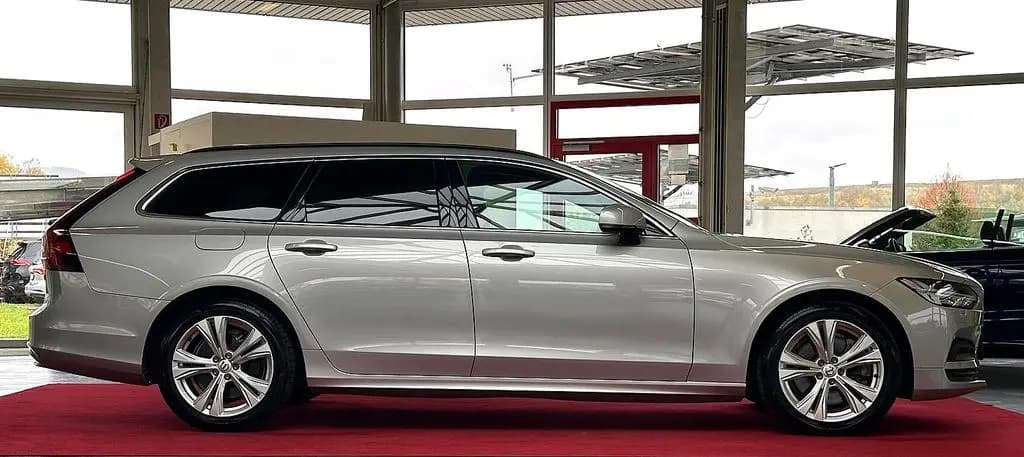Main__Slider__Photo:Volvo V90 2.0 B4 AWD CORE/ACC/RFK/LED 02/2023-0