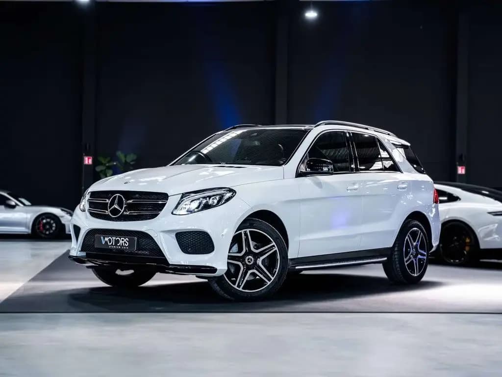 Main__Slider__Photo:Mercedes-Benz GLE 250 250d 4-Matic - AHK - AMG line - Night pa 03/2017-0