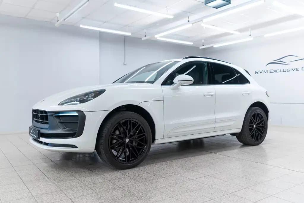 Main__Slider__Photo:Porsche Macan 2.0L ACC BOSE PANO PDLS KAM LED CARPLAY 11/2022-0