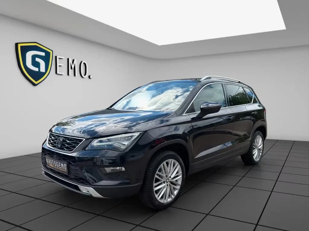Main__Slider__Photo:Seat Ateca Xcellence PANO 360° ACC NAVI SOUND LED 05/2017-0