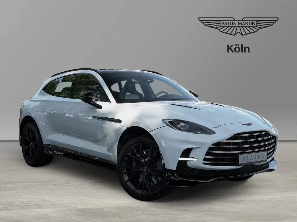 Main__Slider__Photo:Aston Martin DBX 707 Lunar White / Onyx Black / Ivory null-0