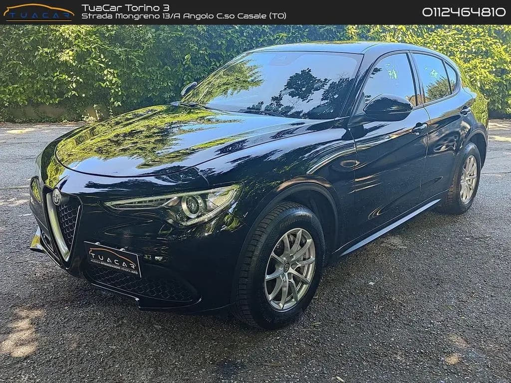 Main__Slider__Photo:Alfa Romeo Stelvio 2.2 TD Business Q4 190 #10819 05/2019-0