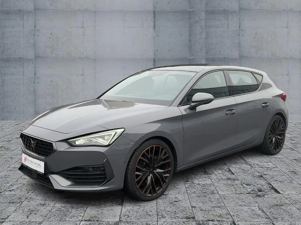 Main__Slider__Photo:Cupra Leon VZ 2.0 TSI DSG LED+NAV+ACC+DCC+SHZ+PANO+RFK 12/2023-1