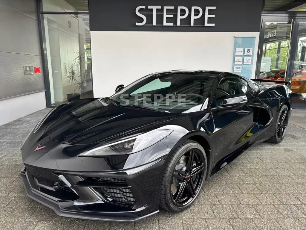 Main__Slider__Photo:Corvette C8 Stingray Coupe 2026 3LT EUMod. New Int. null-0