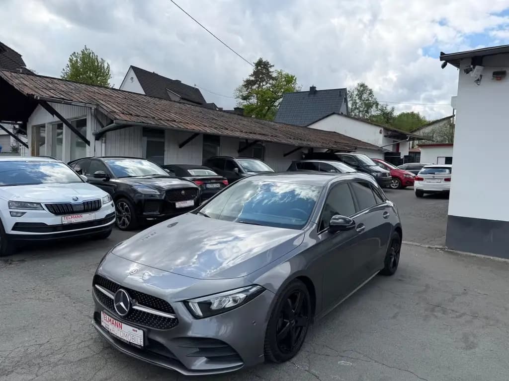 Main__Slider__Photo:Mercedes-Benz A 200 /LED/AMG-LINE/S-SITZE/ 08/2018-0