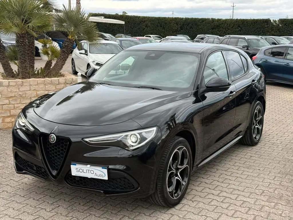 Main__Slider__Photo:Alfa Romeo Stelvio Alfa Stelvio 2.2 TD 210 CV AT8 Q4 Veloce 09/2021-0