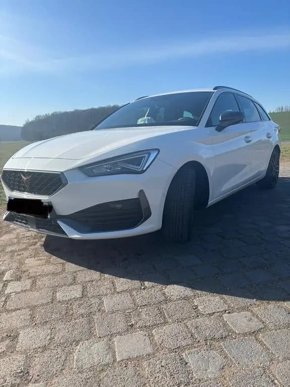 Main__Slider__Photo:Cupra Leon 2.0 TSI 140kW DSG Sportstourer - 02/2023-0