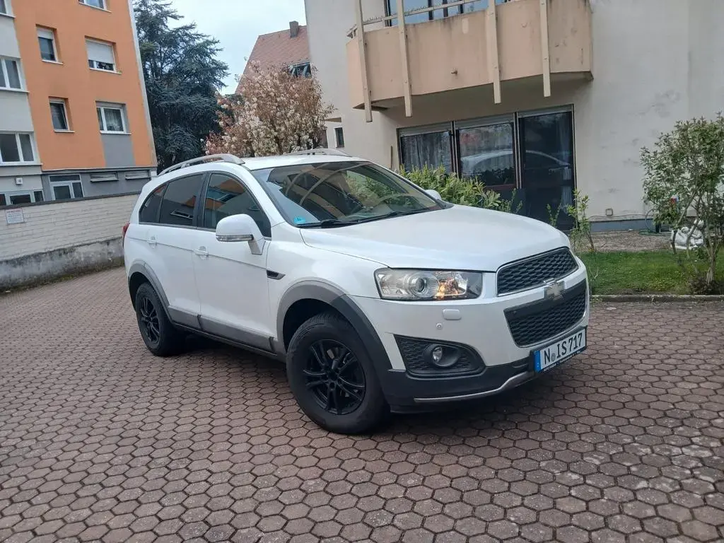 Main__Slider__Photo:Chevrolet Captiva 2.2TD LT+ Auto AWD 7-Sitzer LT+ 11/2013-1