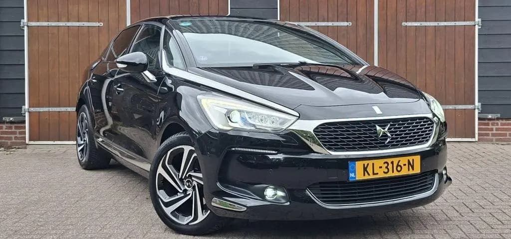 Main__Slider__Photo:DS Automobiles DS5 1.6 Bns Exec | Carplay | Massage stoelen | A 10/2016-0