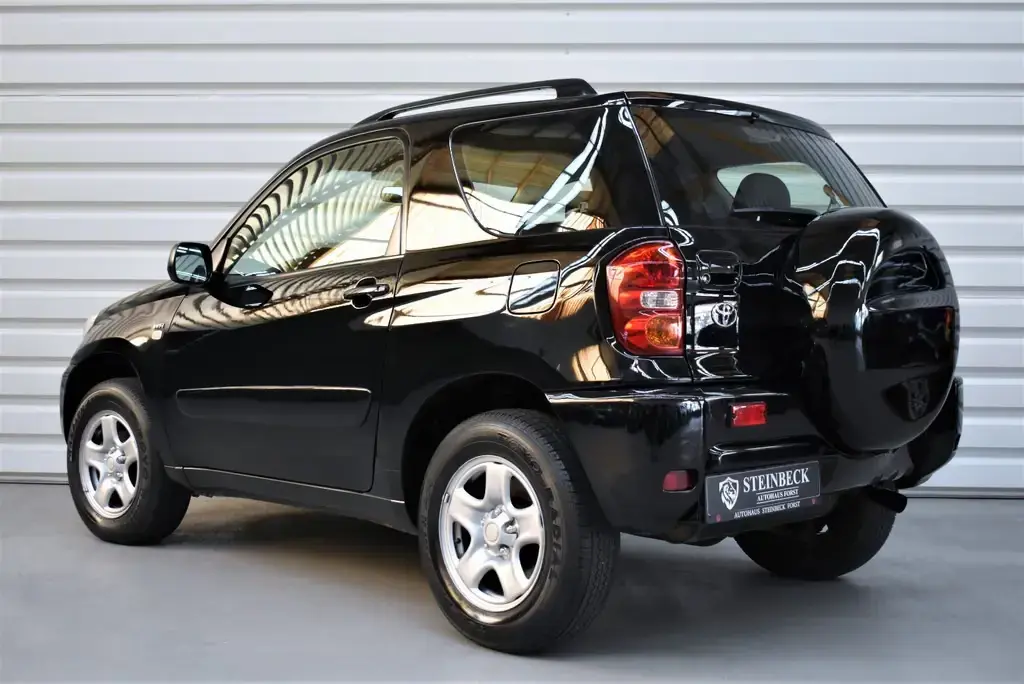 Main__Slider__Photo:Toyota RAV 4 RAV4 1.8 +Nur.35.000km+Klima+Allwetter 01/2005-1