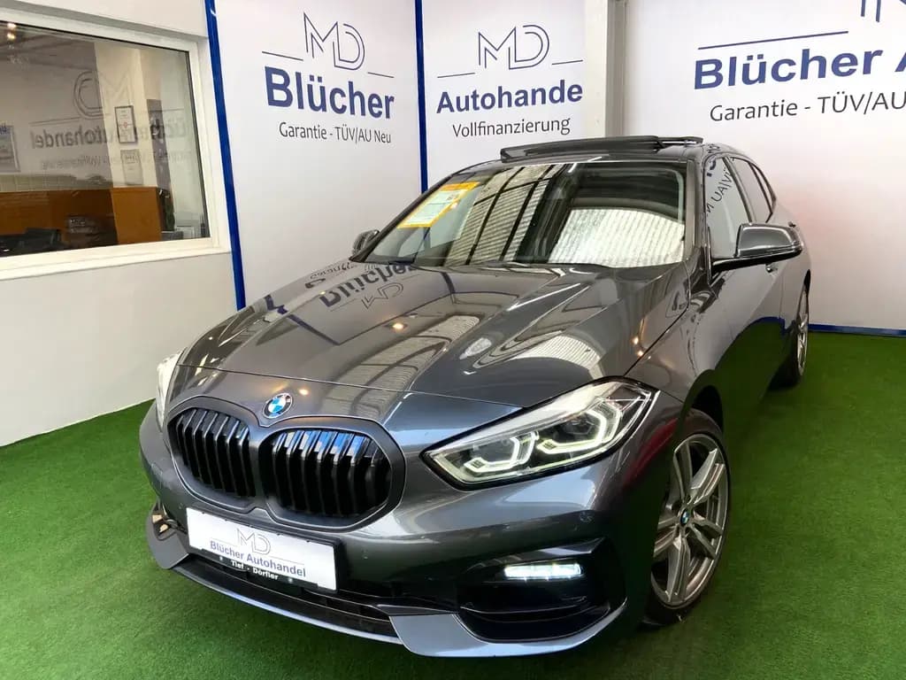 Main__Slider__Photo:BMW 118 i Sport Line Automatik Sonderedition Pano AHK 11/2020-0