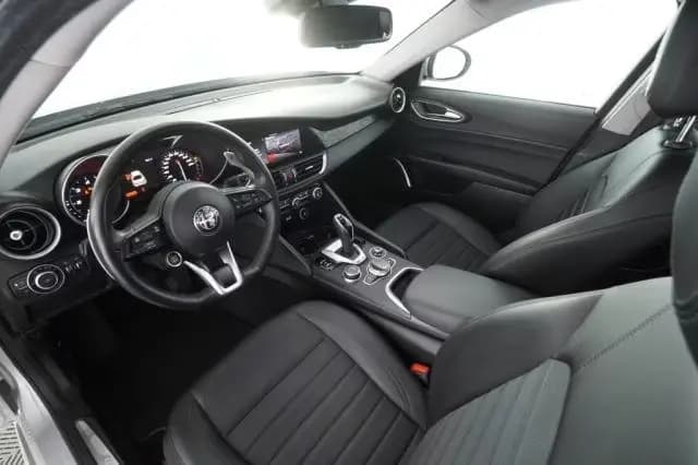 Main__Slider__Photo:Alfa Romeo Giulia ALFA ROMEO Giulia Giulia 2.2 Turbodiesel 190 CV 12/2021-0