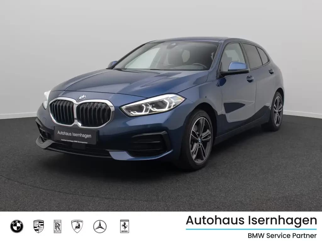 Main__Slider__Photo:BMW 1 Series i Sport Line Kamera DAB DriveAs HiFi Panorama 07/2022-0