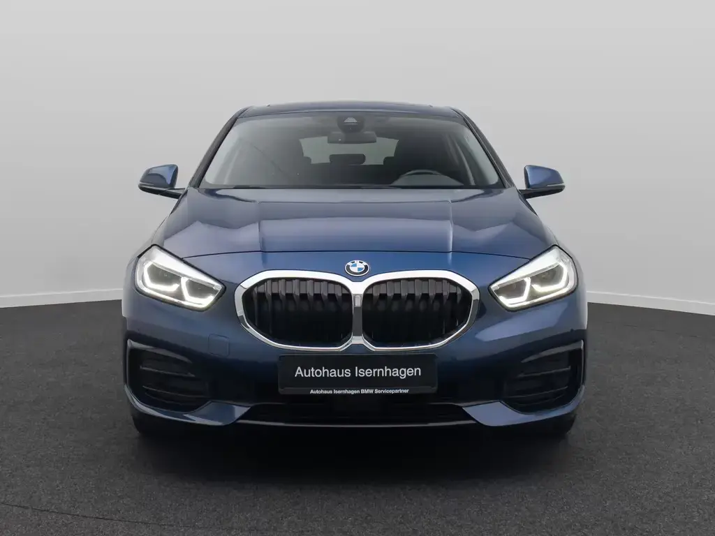 Main__Slider__Photo:BMW 1 Series i Sport Line Kamera DAB DriveAs HiFi Panorama 07/2022-1