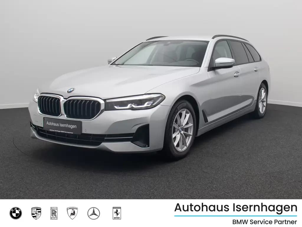 Main__Slider__Photo:BMW 5 Series d Kamera DAB 4xKlima Alarm GeschwindigReg 10/2020-0