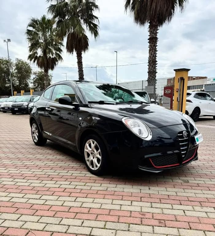 Main__Slider__Photo:Alfa Romeo MiTo 1.6 JTDm 16V Distinctive Sport P 04/2009-0