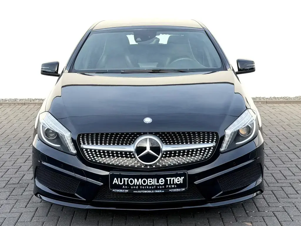 Main__Slider__Photo:Mercedes-Benz A-Class / AMG LINE / NAVI / PDC / LEDER / GARANTIE 05/2015-1