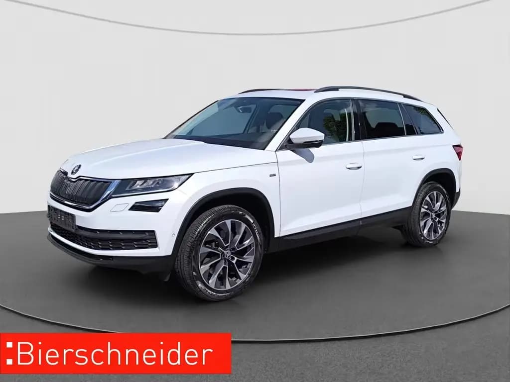 Main__Slider__Photo:Skoda Kodiaq 2.0 TSI DSG 4x4 Drive 125 AHK NAVI PANO R 04/2021-0