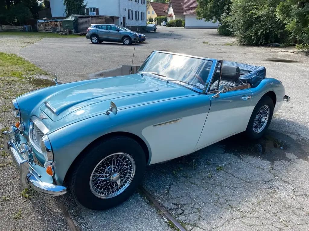 Main__Slider__Photo:Austin Healey Other 3000 MKIII BJ8 06/1968-0