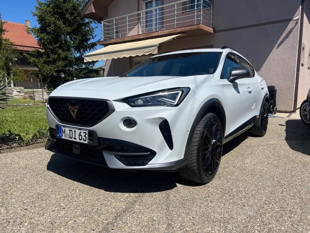 Main__Slider__Photo:Cupra Formentor 2.0 TDI 4Drive*19Zoll Allwetter*360Kam 05/2023-0