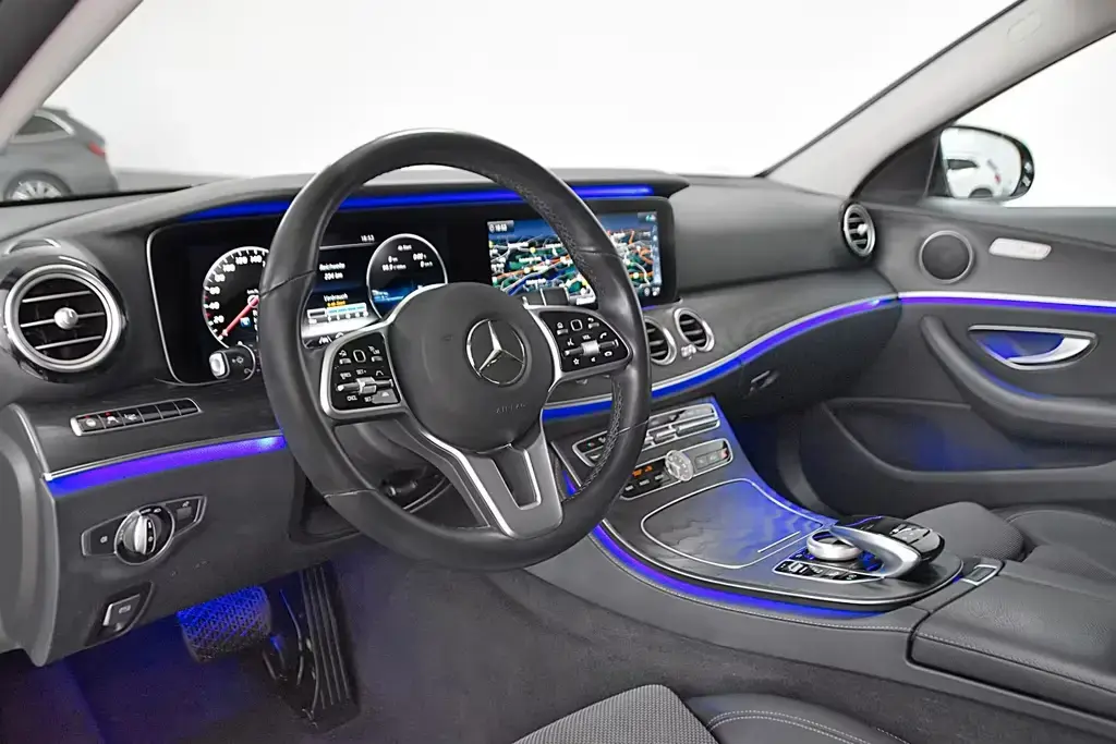 Main__Slider__Photo:Mercedes-Benz E-Class D T 9G-TRONIC AVANTGARDE*AUS 1 HAND* 07/2020-1