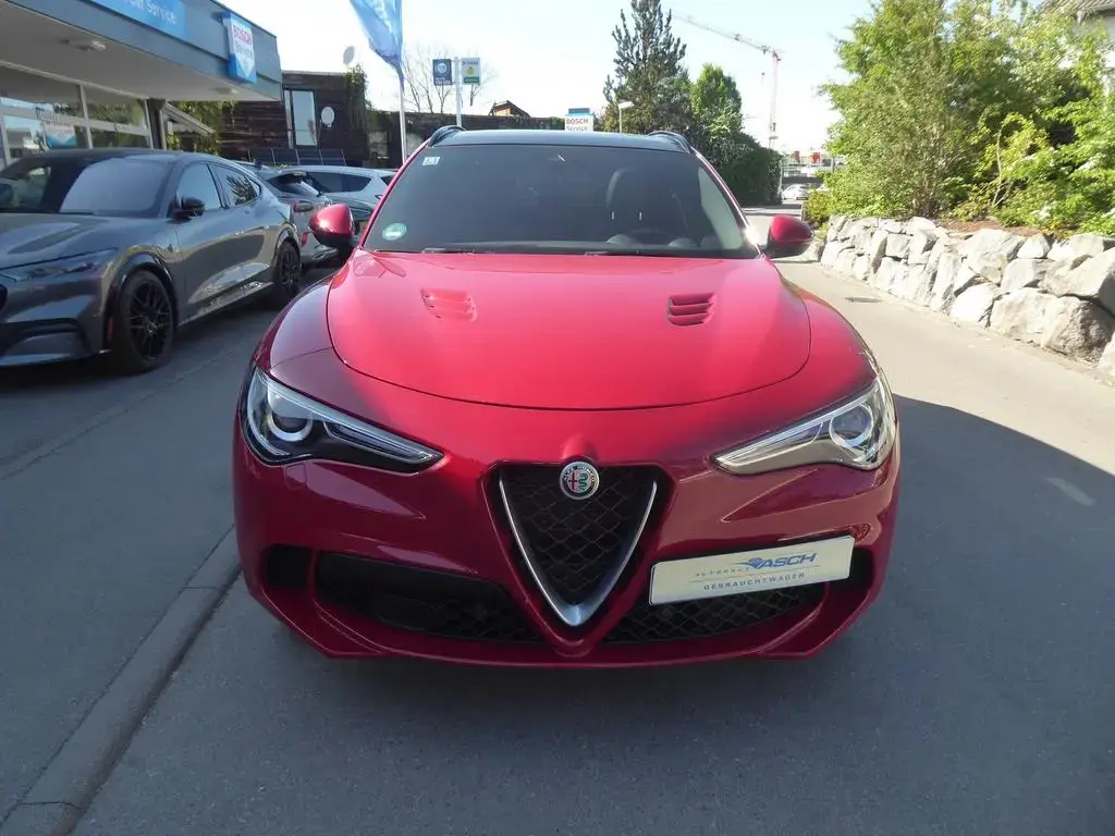 Main__Slider__Photo:Alfa Romeo Stelvio Quadrifoglio Q4 05/2019-1