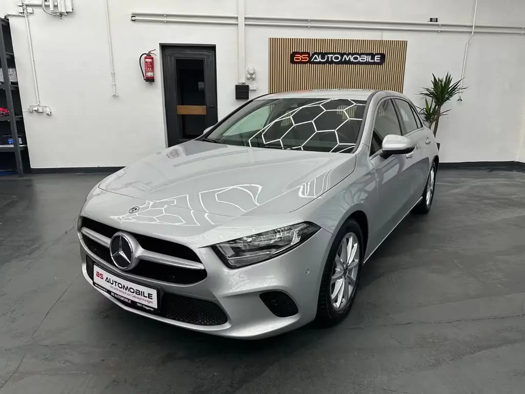 Main__Slider__Photo:Mercedes-Benz A 220 Progressive Automatik Navi **53tkm** 12/2019-0