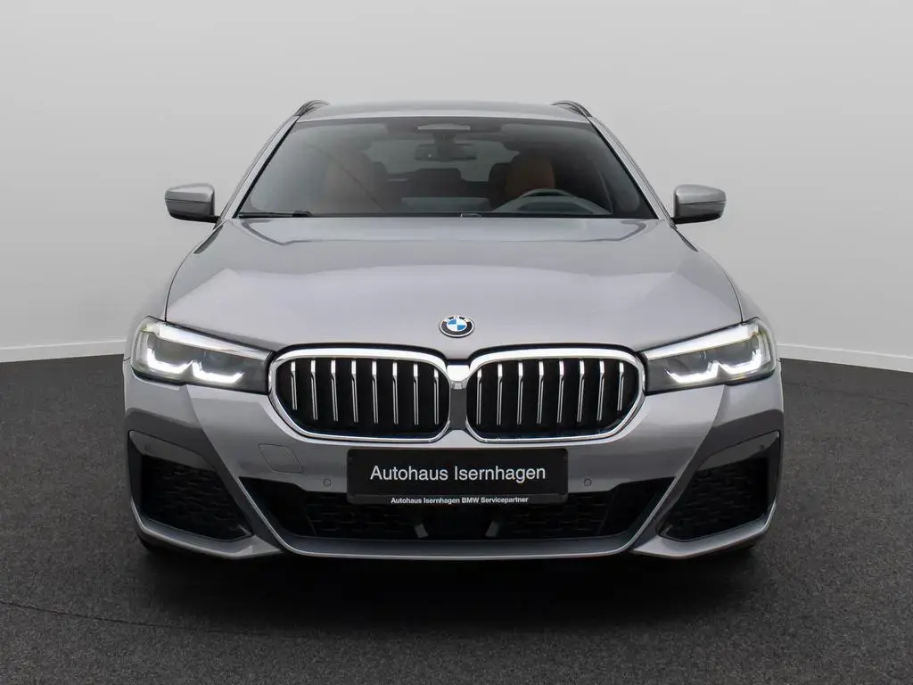 Main__Slider__Photo:BMW 5 Series d xD M Sport Kamera HUD DAB H/K AHK ACC Alarm 11/2022-1