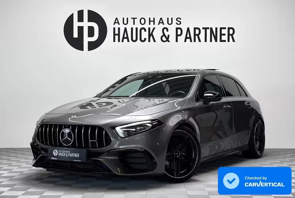 Main__Slider__Photo:Mercedes-Benz A 45 AMG 4M *Pano*Schale*Perf. Lenkrad*Distr. + 11/2019-0