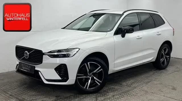 Main__Slider__Photo:Volvo XC60 B5 B R-DESIGN MEMORY+AHK+KAMERA+GOOGLE+LED+ 03/2022-0