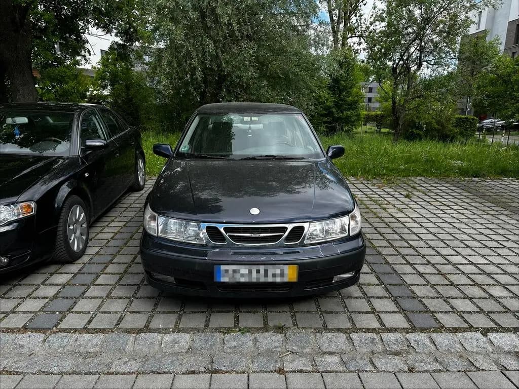 Main__Slider__Photo:Saab 9-5 2.3t SE Limousine 07/2000-0
