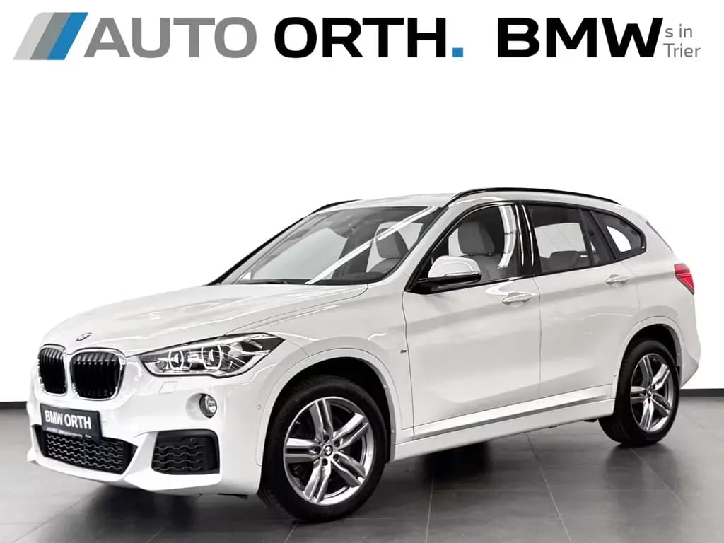 Main__Slider__Photo:BMW X1 xDrive20i AUT M-SPORT LEDER NAVI+ HUD LED RFK 12/2017-0