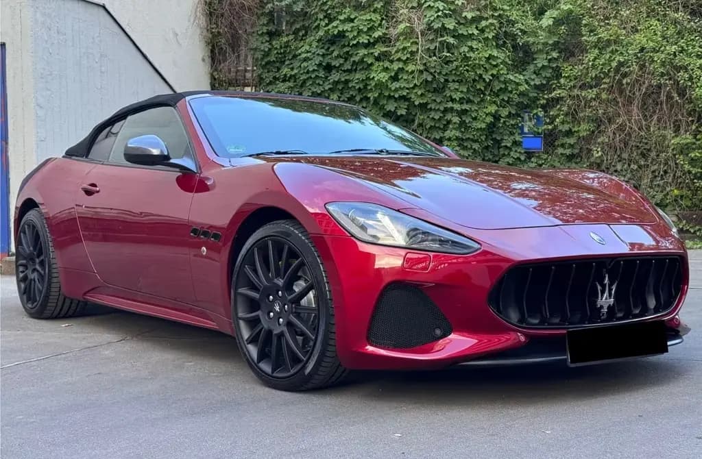 Main__Slider__Photo:Maserati Granturismo C SPORT*CARBON-INT/EXT*LED*PDC*R-CAM 07/2019-0