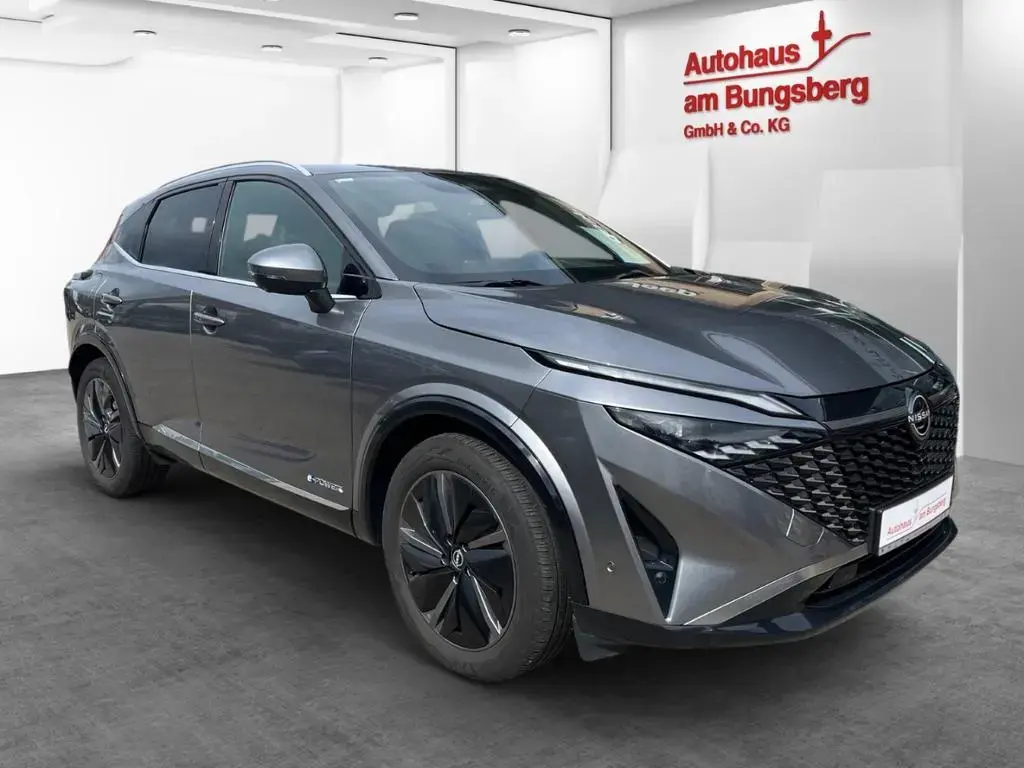Main__Slider__Photo:Nissan Qashqai 1.5 VC-T Tekna e-Power Navi CarPlay Lede 08/2024-1