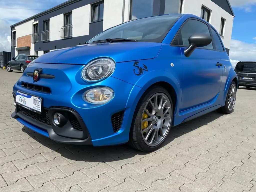 Main__Slider__Photo:Abarth 595 Competizione XENON/SPORTSITZE/CARPLAY/DAB 10/2021-0