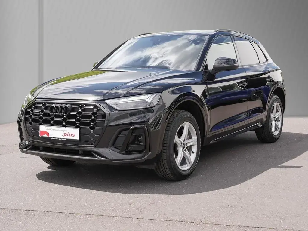 Main__Slider__Photo:Audi Q5 40 TDI S line Navi AHK PDC+ Business 02/2023-1