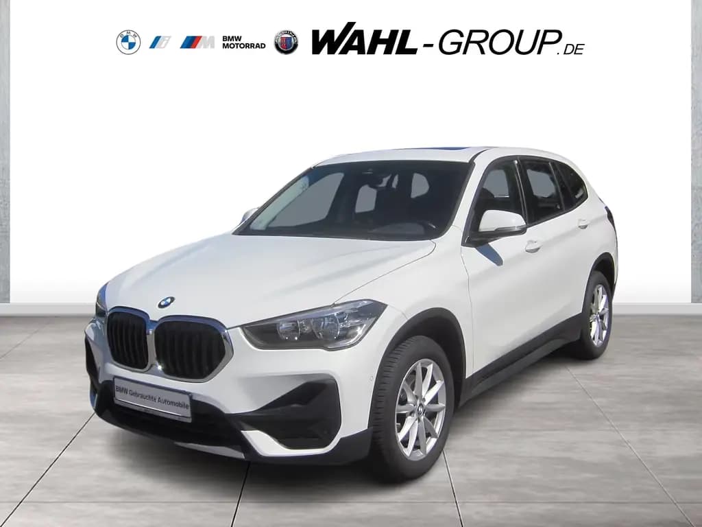 Main__Slider__Photo:BMW X1 sDrive18d ADVANTAGE AUT NAVI PANO RFK GRA PDC 11/2020-0